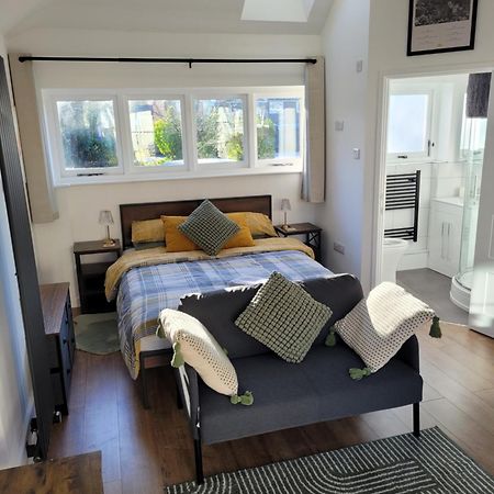 Вилла The Annexe At Albourne Экстерьер фото